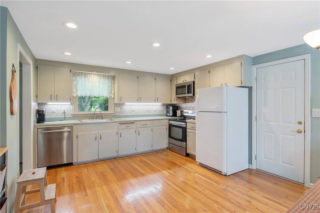 225 Washington Boulevard, Fayetteville, NY 13066