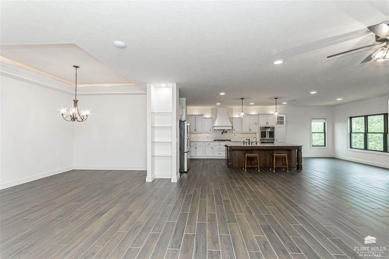 1524 Lariat Lane, Junction City, KS 66441