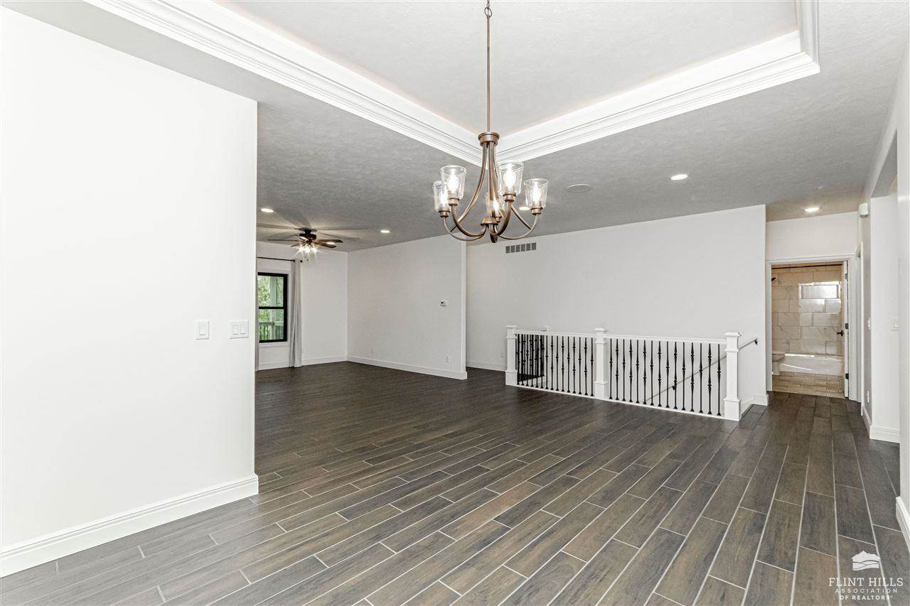 1524 Lariat Lane, Junction City, KS 66441