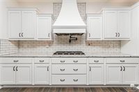 1524 Lariat Lane, Junction City, KS 66441