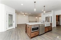 1524 Lariat Lane, Junction City, KS 66441