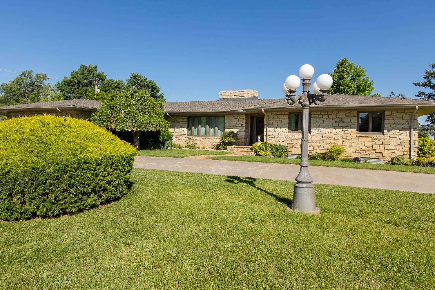 300 North Baca Avenue, Elkhart, KS 67950