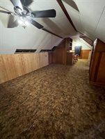 909 NW 10th Ave, Minot, ND 58703