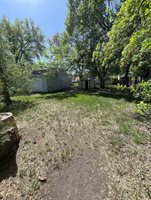 909 NW 10th Ave, Minot, ND 58703