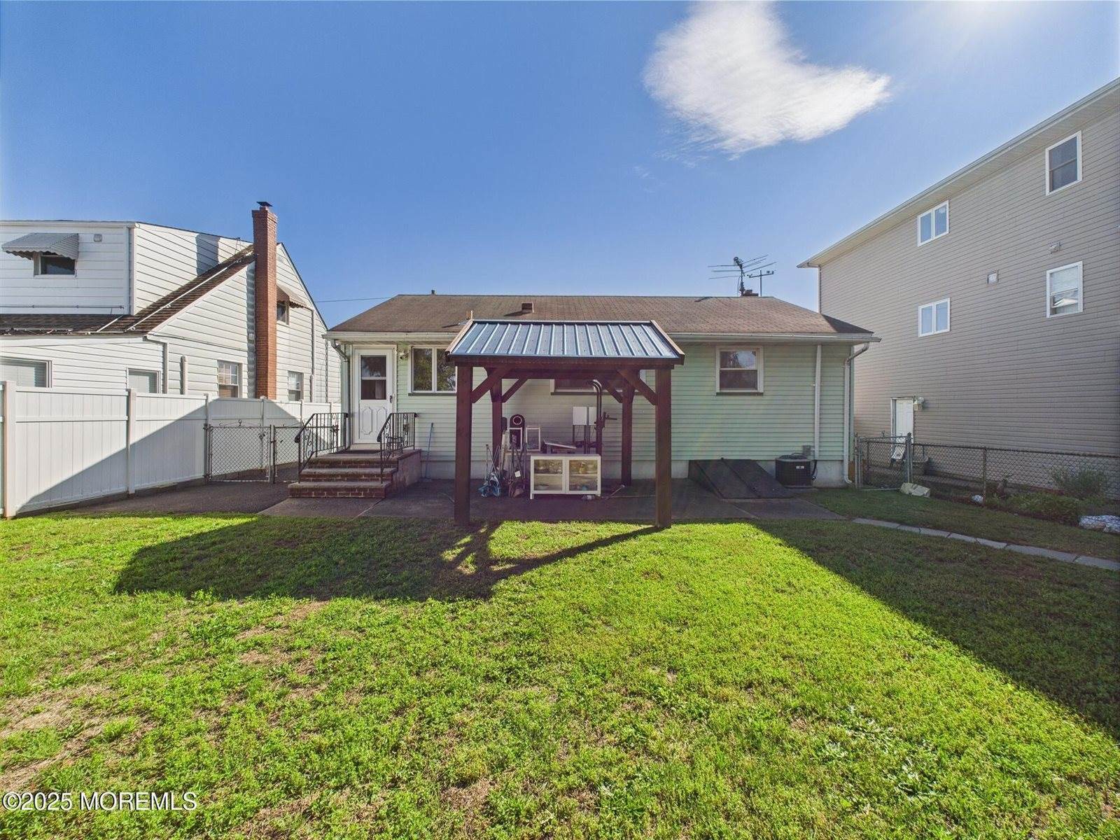 810 Hampden Street, Linden City, NJ 07036