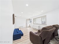 810 Hampden Street, Linden City, NJ 07036