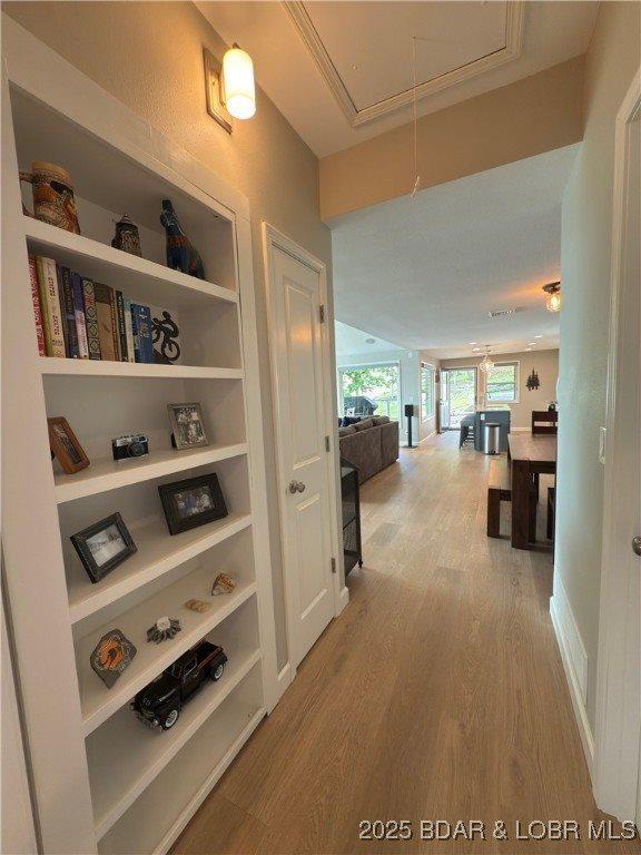 199 Country Oak Drive, Sunrise Beach, MO 65079