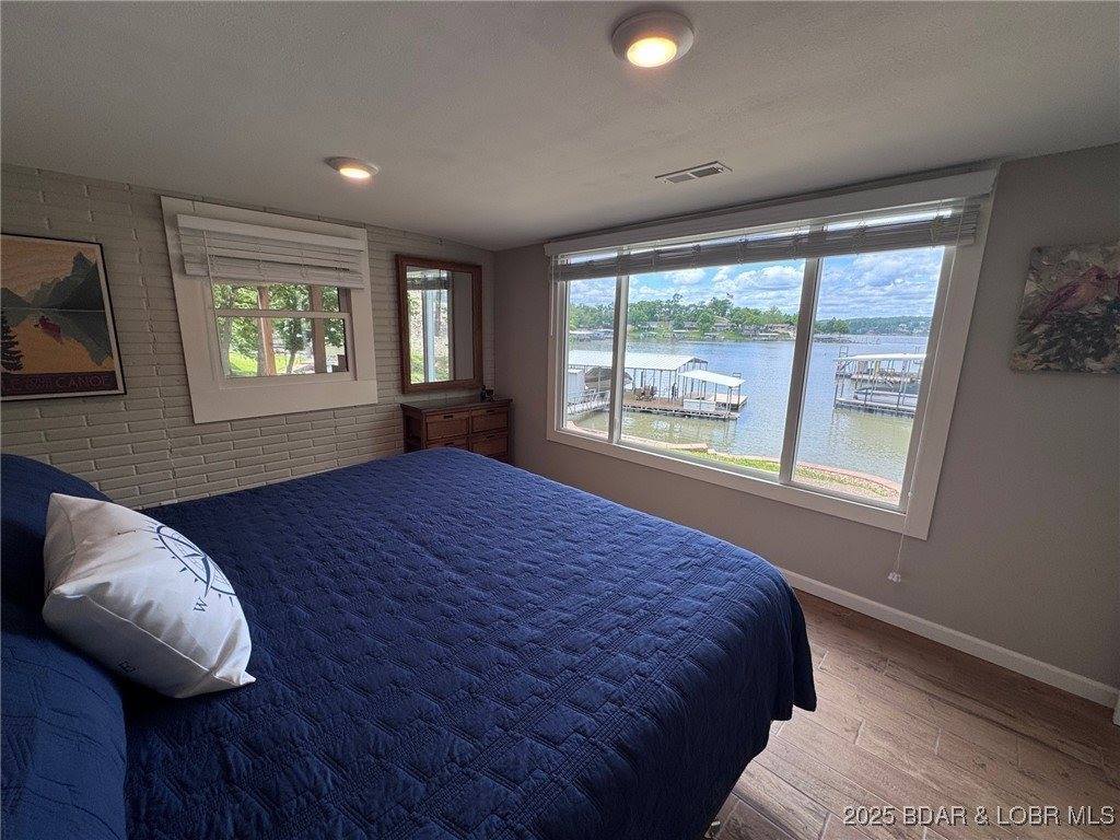 199 Country Oak Drive, Sunrise Beach, MO 65079