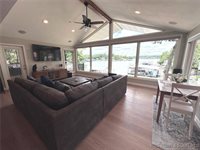 199 Country Oak Drive, Sunrise Beach, MO 65079