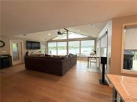 199 Country Oak Drive, Sunrise Beach, MO 65079