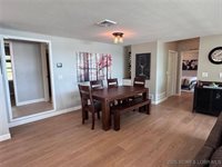 199 Country Oak Drive, Sunrise Beach, MO 65079