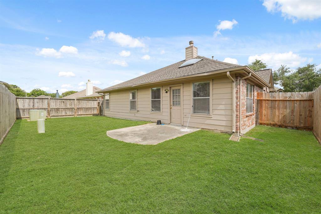 1411 Hunter Ridge Court, Fresno, TX 77545