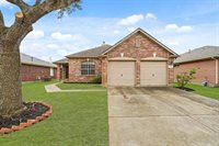 1411 Hunter Ridge Court, Fresno, TX 77545