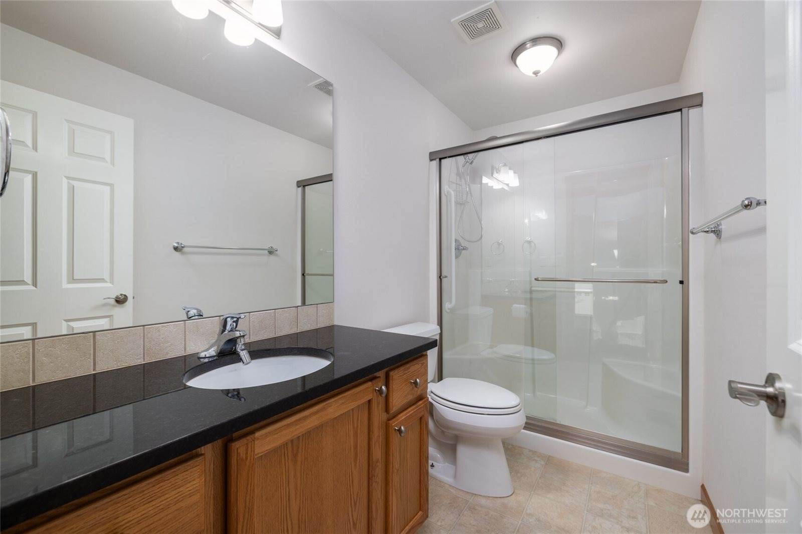 997 Chestnut Loop, Mount Vernon, WA 98273