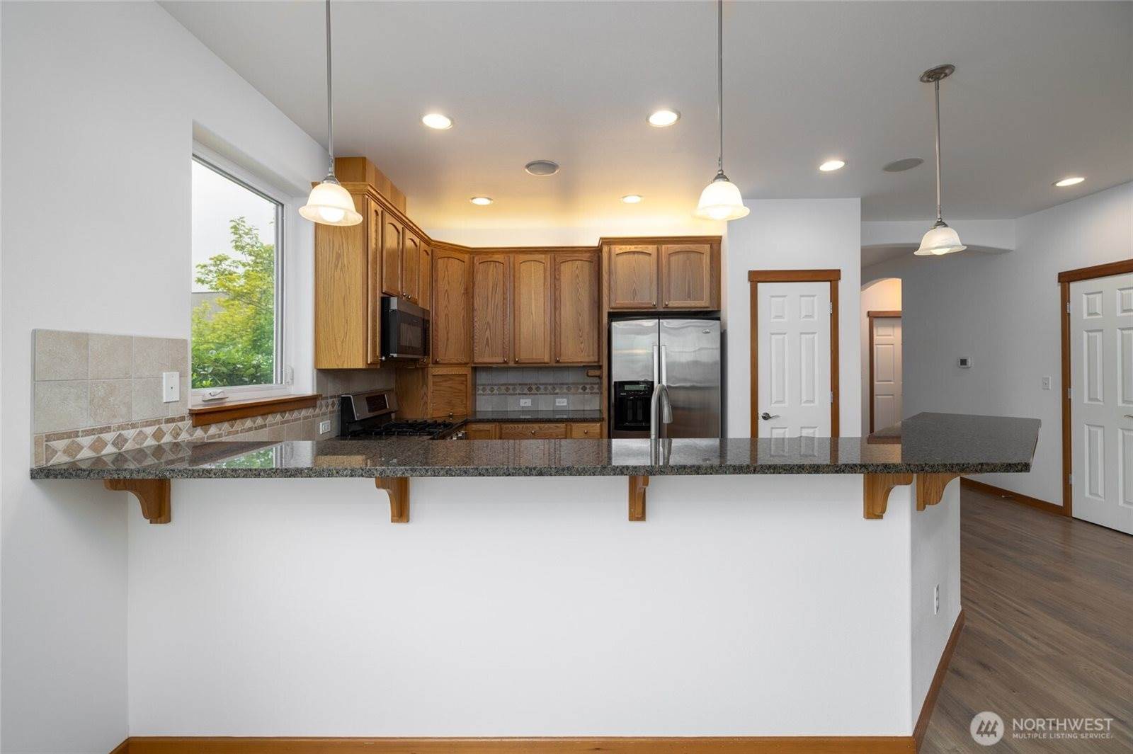 997 Chestnut Loop, Mount Vernon, WA 98273