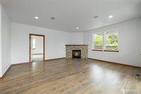 997 Chestnut Loop, Mount Vernon, WA 98273