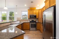 997 Chestnut Loop, Mount Vernon, WA 98273