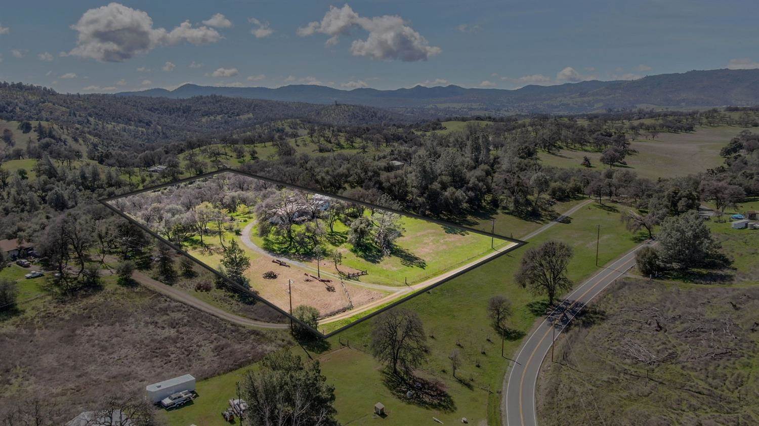 6772 Fricot City Road, San Andreas, CA 95249