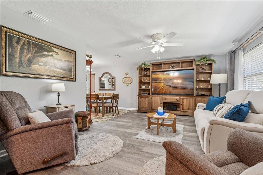 934 Tall Pine Drive, Port Orange, FL 32127