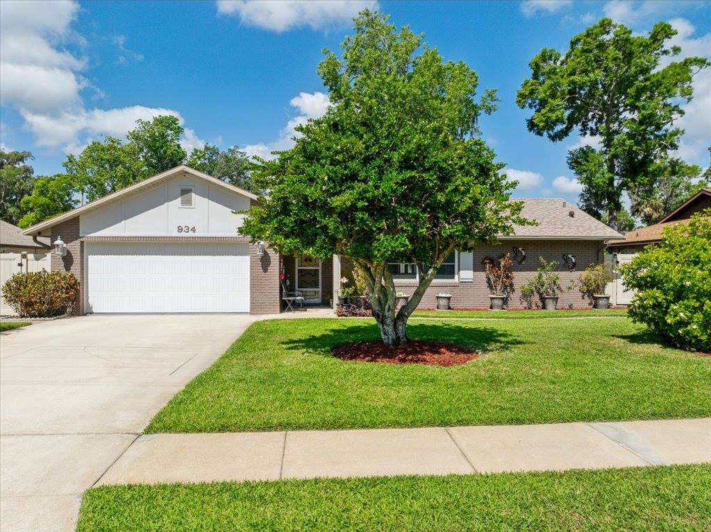 934 Tall Pine Drive, Port Orange, FL 32127