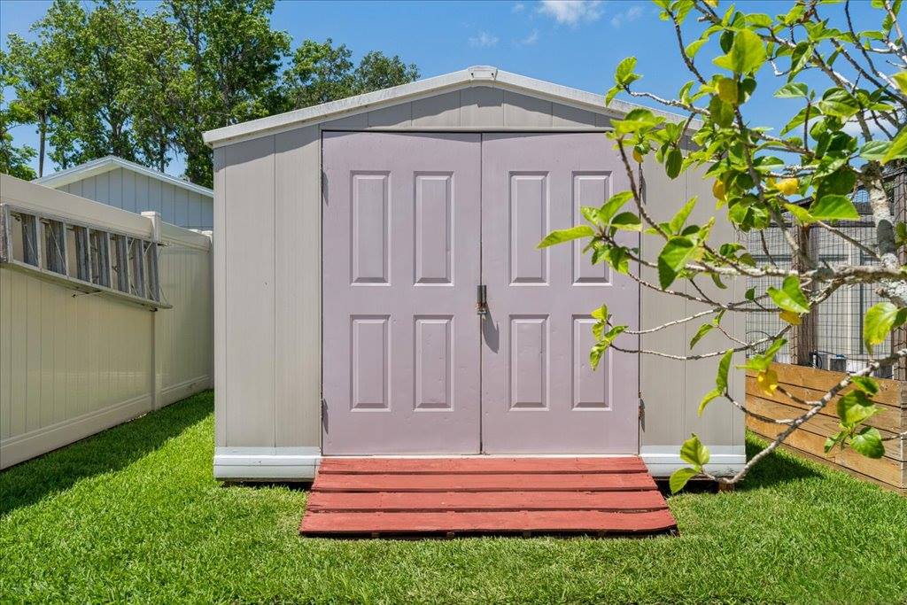 934 Tall Pine Drive, Port Orange, FL 32127