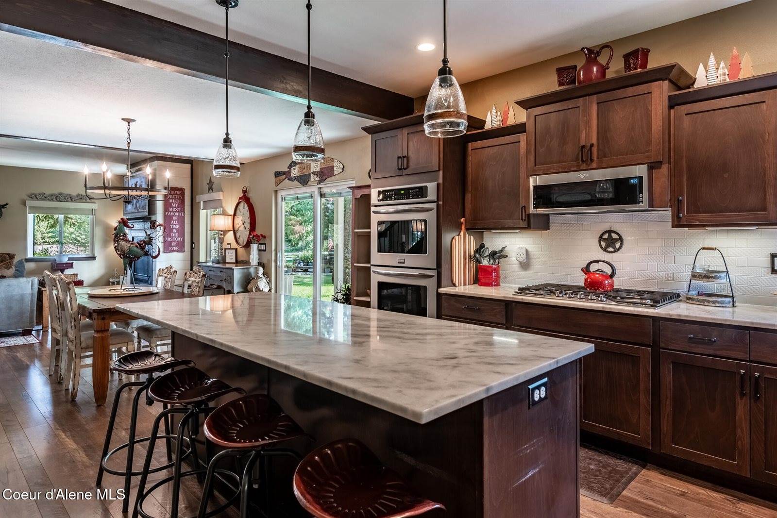 17940 West Sheltered Ct, Hauser, ID 83854