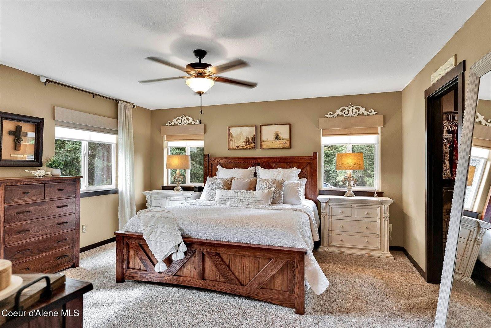 17940 West Sheltered Ct, Hauser, ID 83854