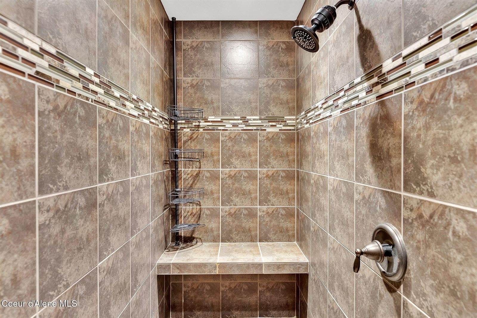 17940 West Sheltered Ct, Hauser, ID 83854