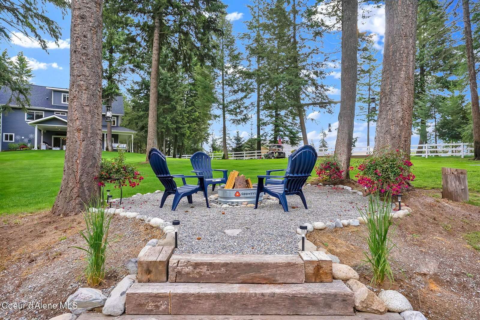 17940 West Sheltered Ct, Hauser, ID 83854