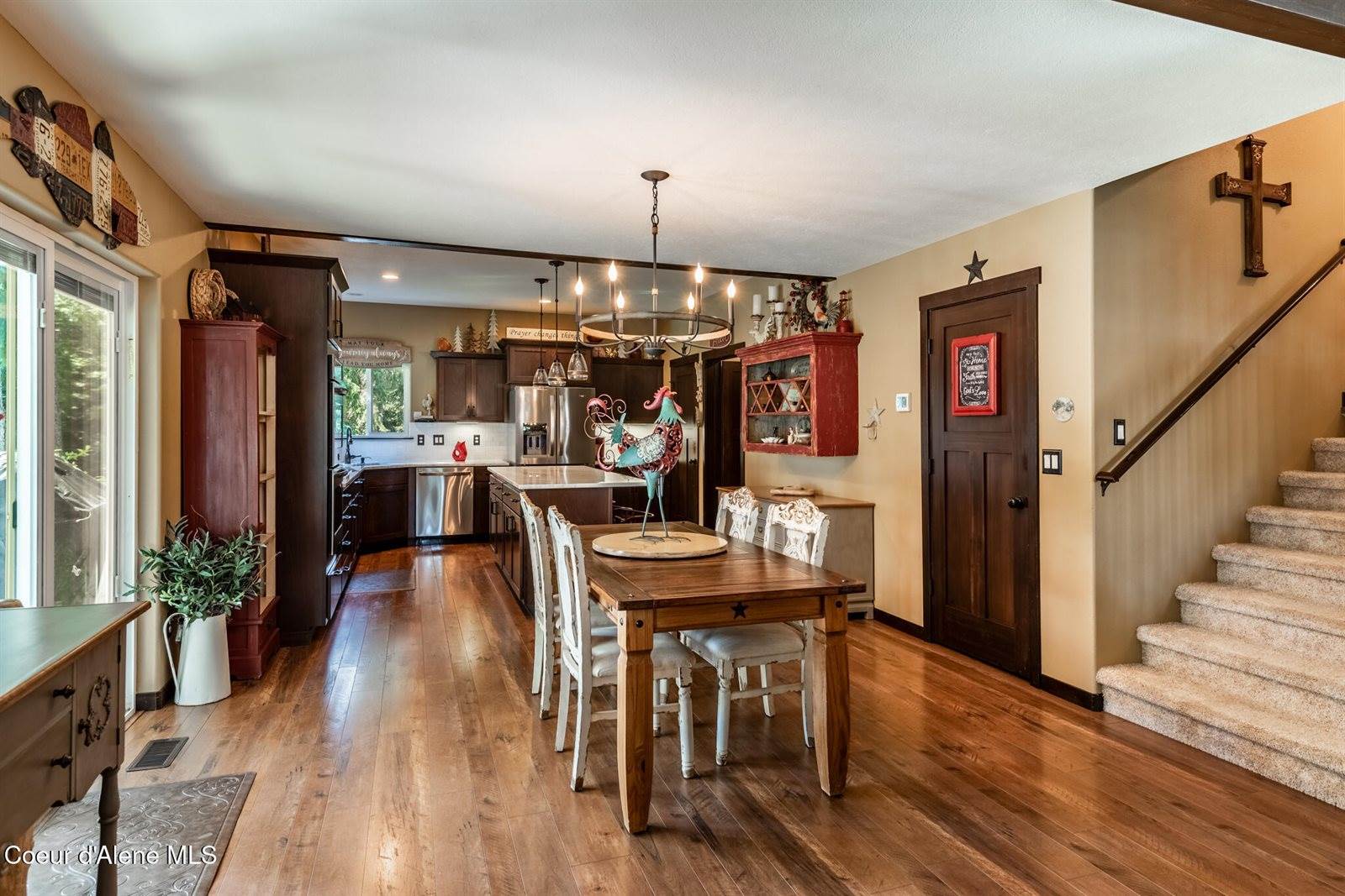 17940 West Sheltered Ct, Hauser, ID 83854