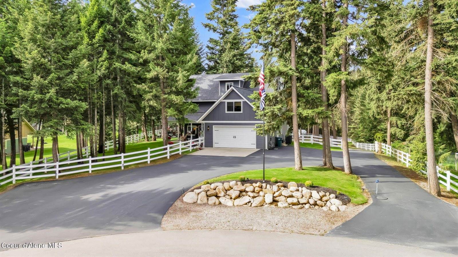 17940 West Sheltered Ct, Hauser, ID 83854