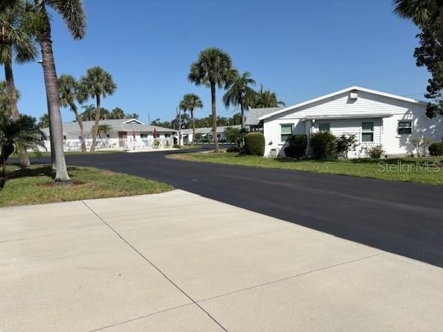2218 Orange Blossom Lane, Bradenton, FL 34207