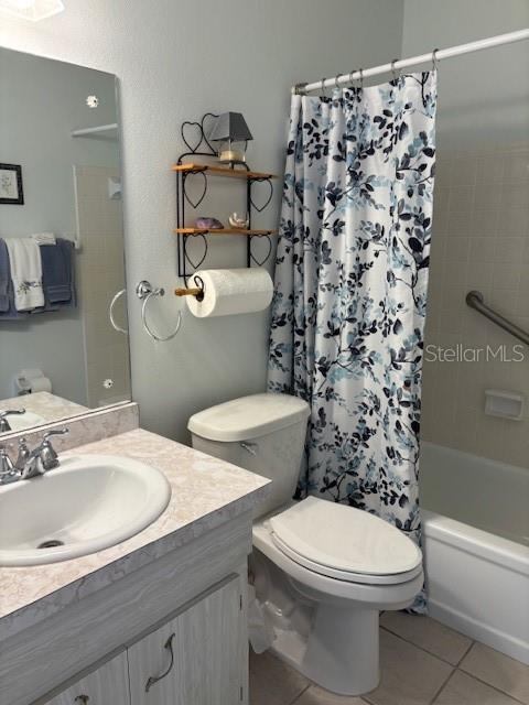 2218 Orange Blossom Lane, Bradenton, FL 34207