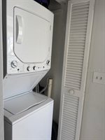 2218 Orange Blossom Lane, Bradenton, FL 34207