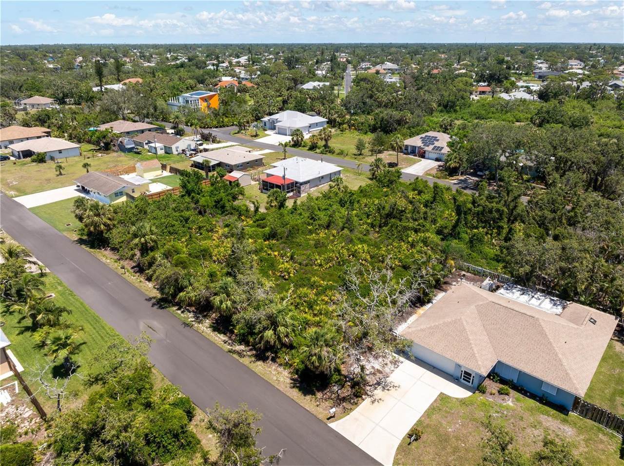 Panda Road, Venice, FL 34293