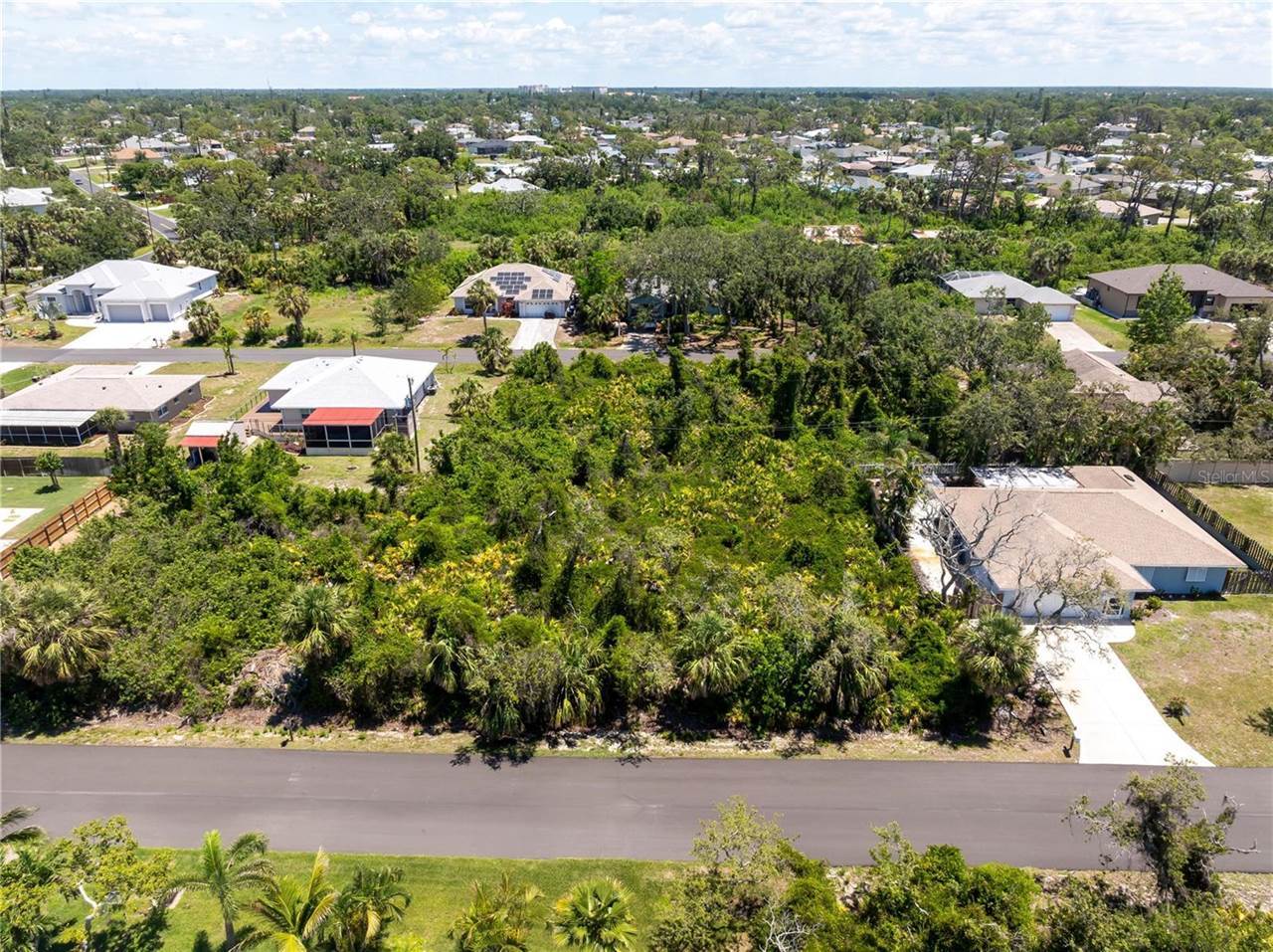 Panda Road, Venice, FL 34293