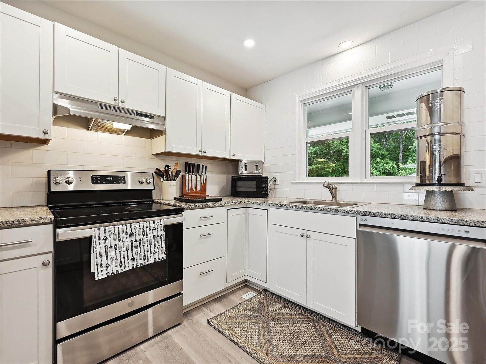 136 Gable Road, Mooresville, NC 28115