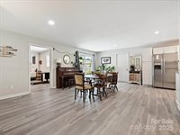 136 Gable Road, Mooresville, NC 28115