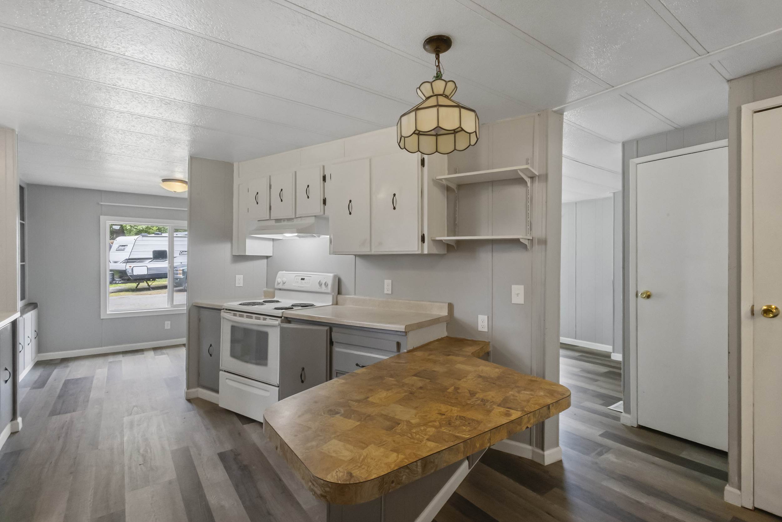 386 Boe Road, Oak Harbor, WA 98277