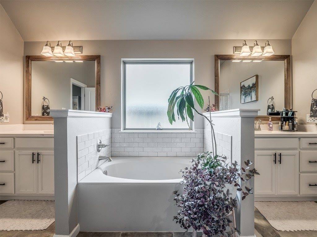 16112 Buffalo Drive, Oklahoma City, OK 73170