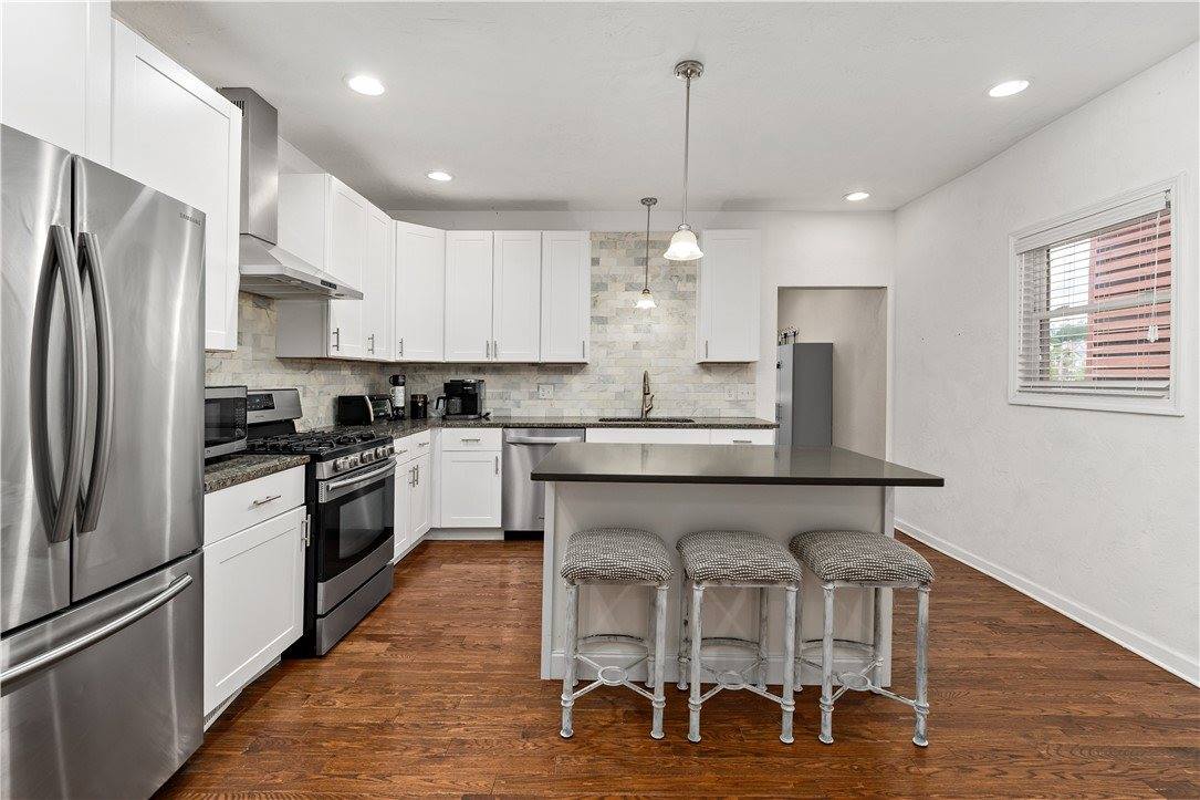 239 Albert St, Mt Washington, PA 15211