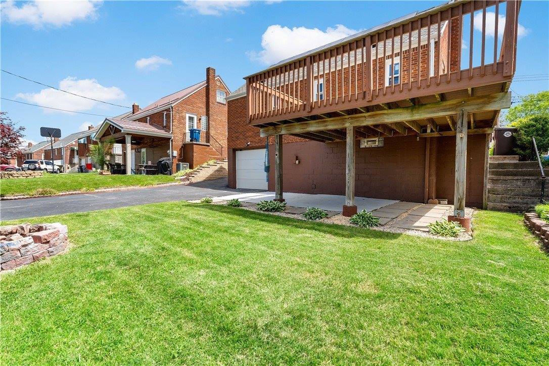 3652 Oakleaf Rd, Baldwin Boro, PA 15227