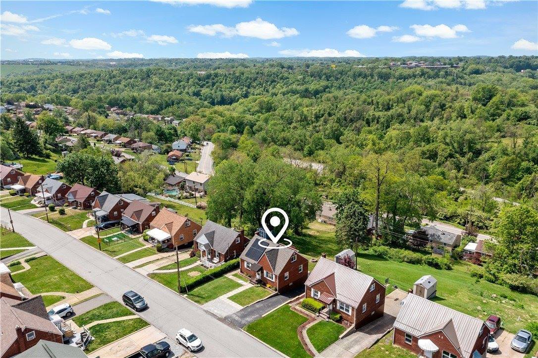 3652 Oakleaf Rd, Baldwin Boro, PA 15227