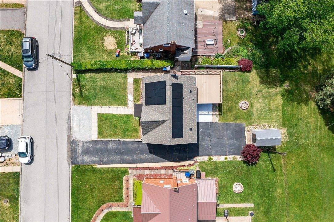 3652 Oakleaf Rd, Baldwin Boro, PA 15227