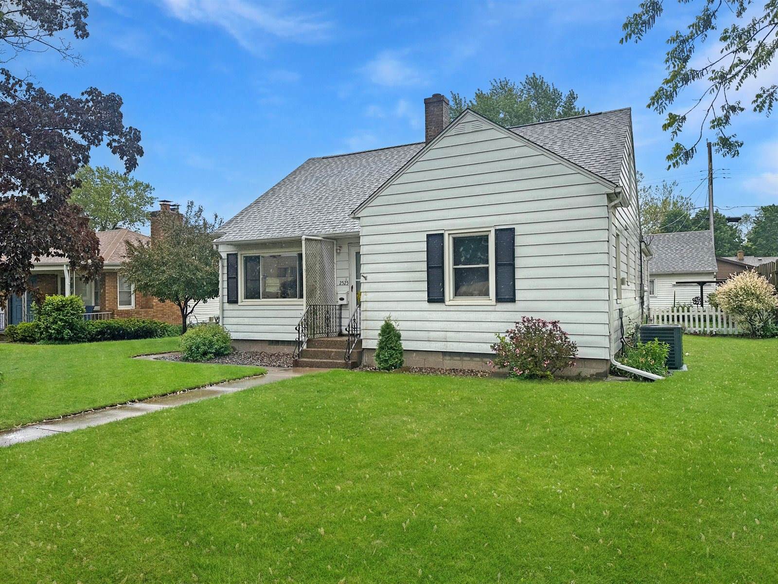 2525 Losey Blvd S, La Crosse, WI 54601