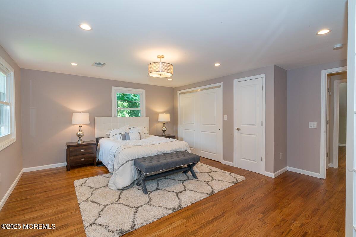 21 Wickatunk Road, Manalapan, NJ 07726