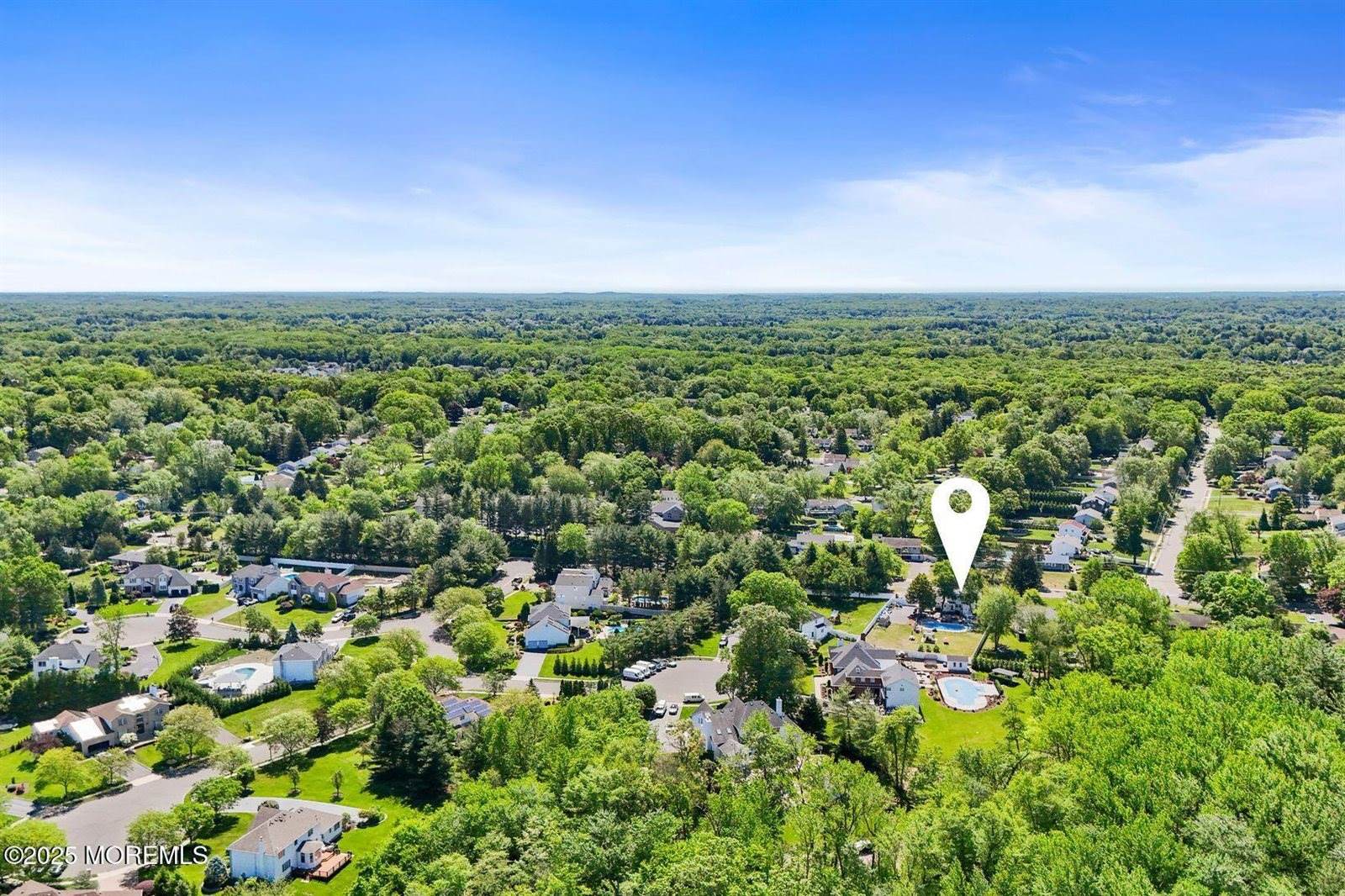 21 Wickatunk Road, Manalapan, NJ 07726