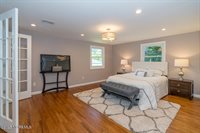 21 Wickatunk Road, Manalapan, NJ 07726