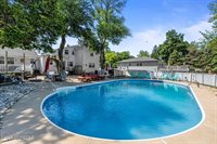 21 Wickatunk Road, Manalapan, NJ 07726