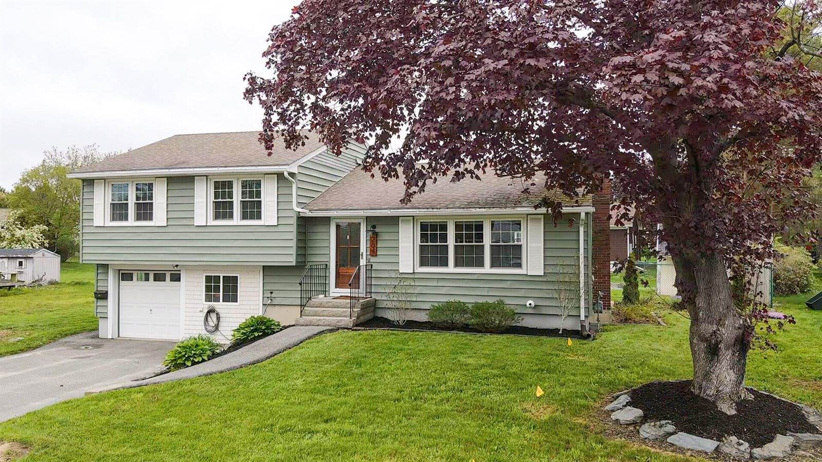 204 Washington Street, Brewer, ME 04412